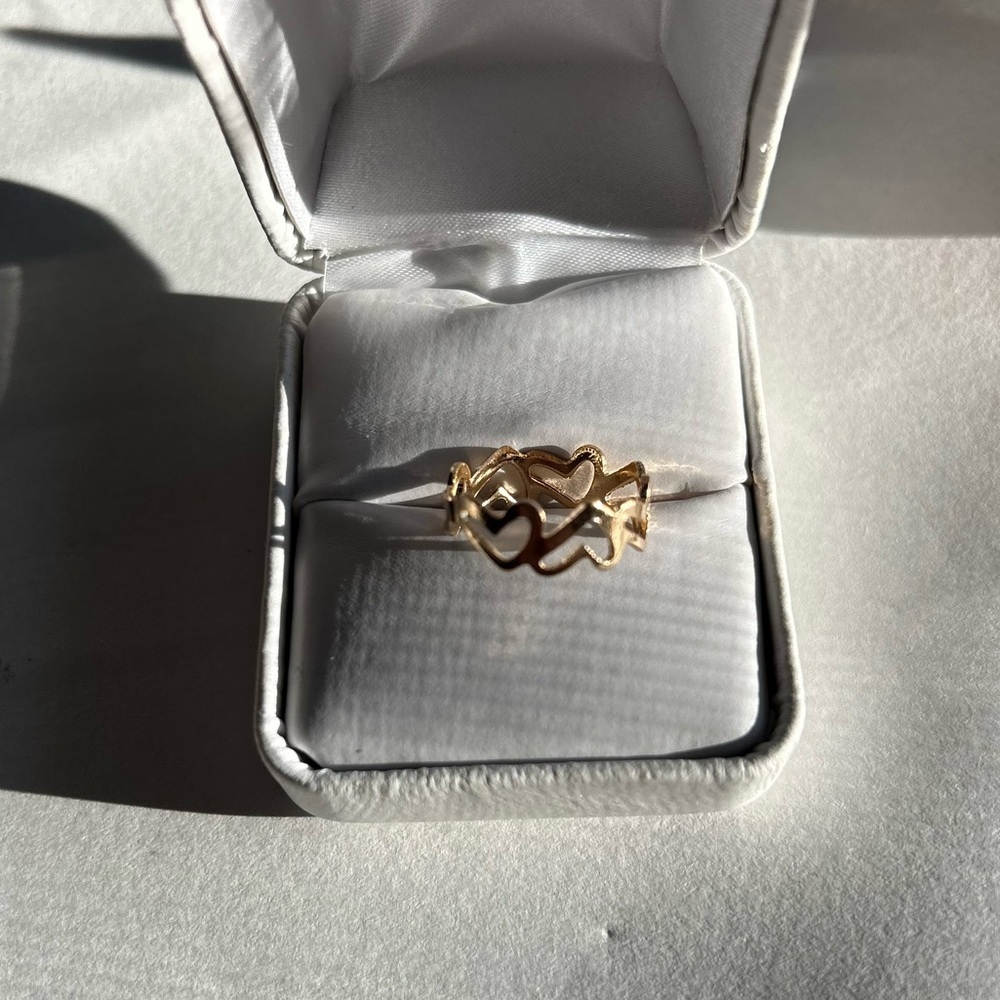 3/$20 Gold Tone Heart Love Multiple Patterned Circle Ring Size 6